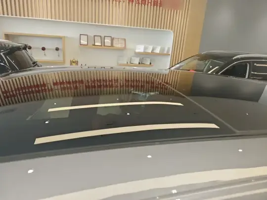 Hongqi HS6 PHEV 2026 (400 км)