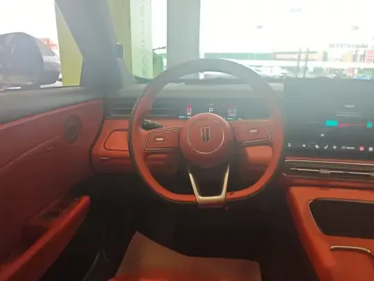 Hongqi HS6 PHEV 2026 (400 км)