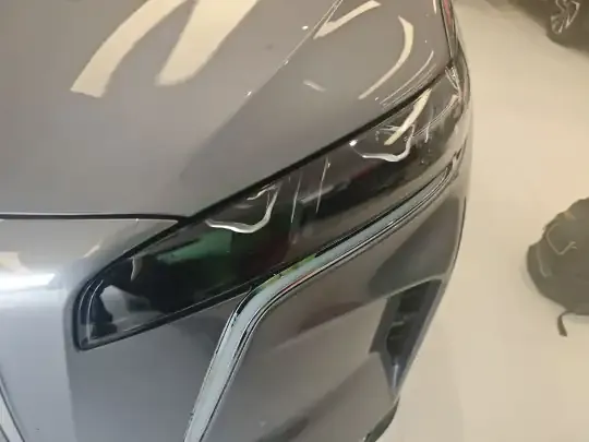 Hongqi HS6 PHEV 2026 (400 км)