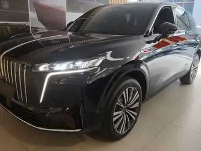 Hongqi HS6 PHEV 2026 (2600 км)