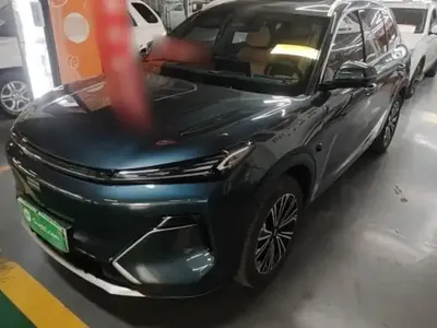 Geely Galaxy Xingjian 7 EM-i 2026 (6200 км)