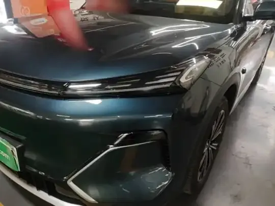 Geely Galaxy Xingjian 7 EM-i 2026 (6200 км)