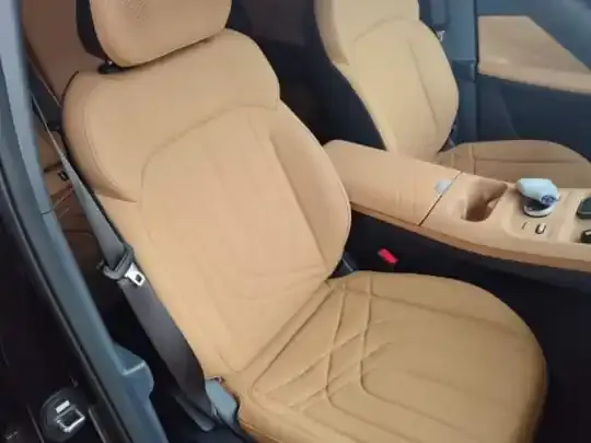 Geely Galaxy Xingjian 7 EM-i 2026 (5100 км)