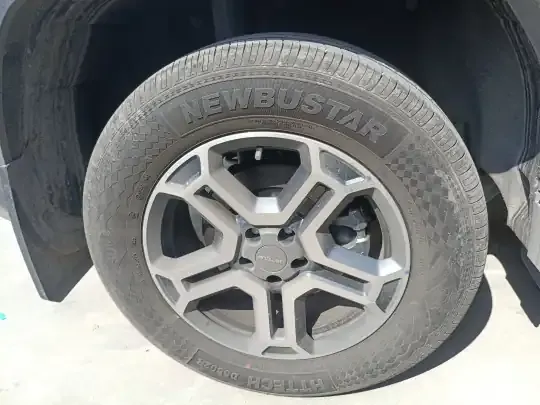 JETOUR Traveler 2026 (400 км)