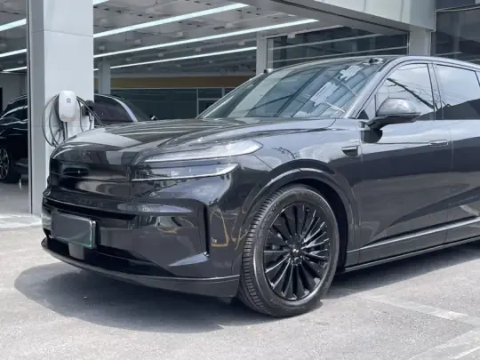 ONVO Luxeed L90 2025 (1700 км)