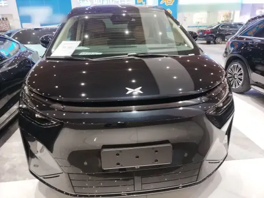 XPeng X9 2026 (100 км)