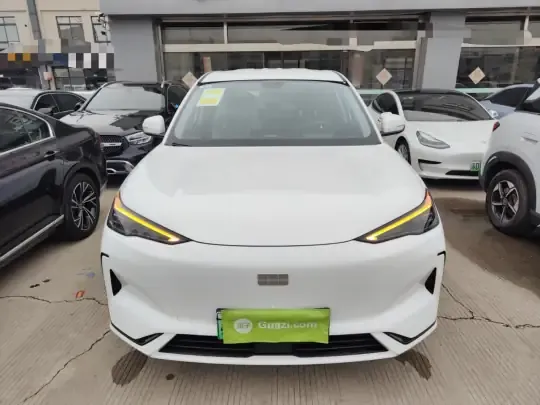 Geely Galaxy E5 2024 (1400 км)