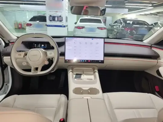 Xiaomi Auto SU7 2026 (100 км)
