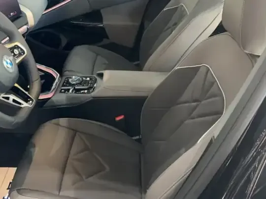 BMW X3 2026 (200 км)