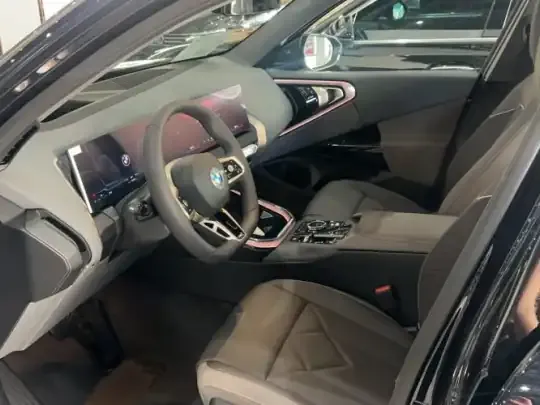 BMW X3 2026 (200 км)