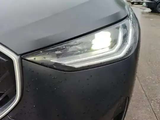 BMW X3 2026 (9900 км)