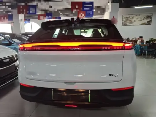 Dongfeng Aeolus L7 New Energy 2026 (100 км)