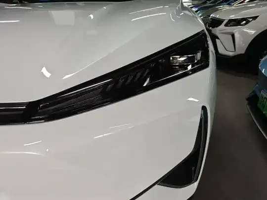 Dongfeng Aeolus L7 New Energy 2026 (100 км)