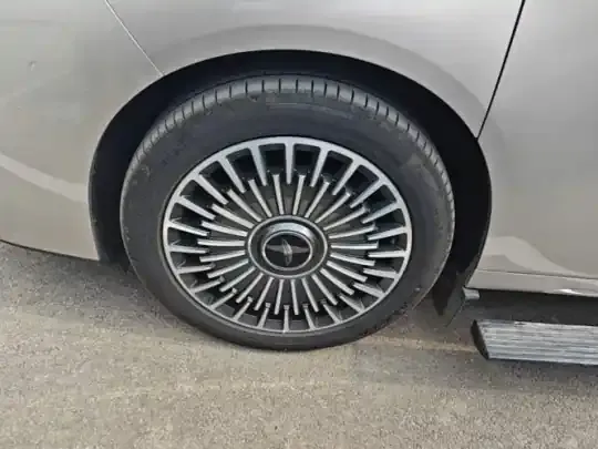 Geely Galaxy V900 2026 (1700 км)