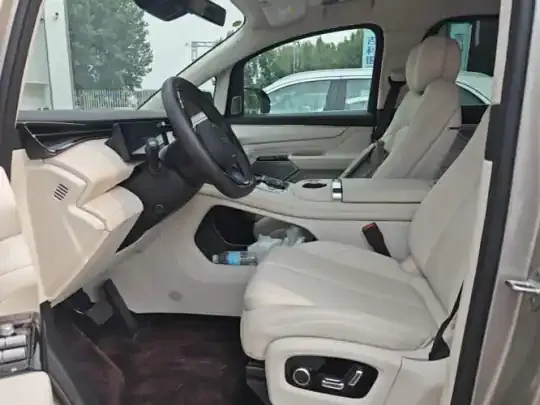 Geely Galaxy V900 2026 (1700 км)