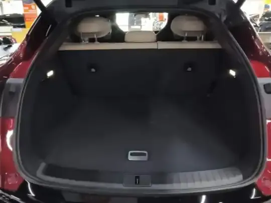 Xiaomi Auto YU7 2026 (100 км)