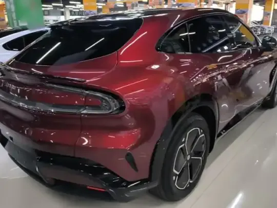 Xiaomi Auto YU7 2026 (100 км)